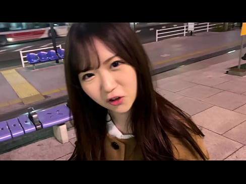 ❤️ O jẹ ọrẹ kan ti o jẹ ti ile-iṣọ kanna ni ile-ẹkọ giga. Ati pe o jẹ ọmọbirin ti o wuni julọ ni ile-iṣọ. Eyi jẹ oju-aye ti o ni gbese Japanese kan. ❤️ Fidio furo